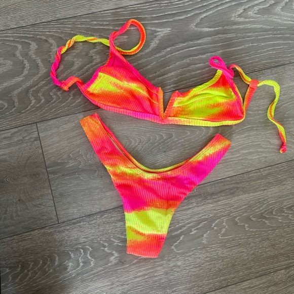 Brazilian Bikini - Picture 1 of 2